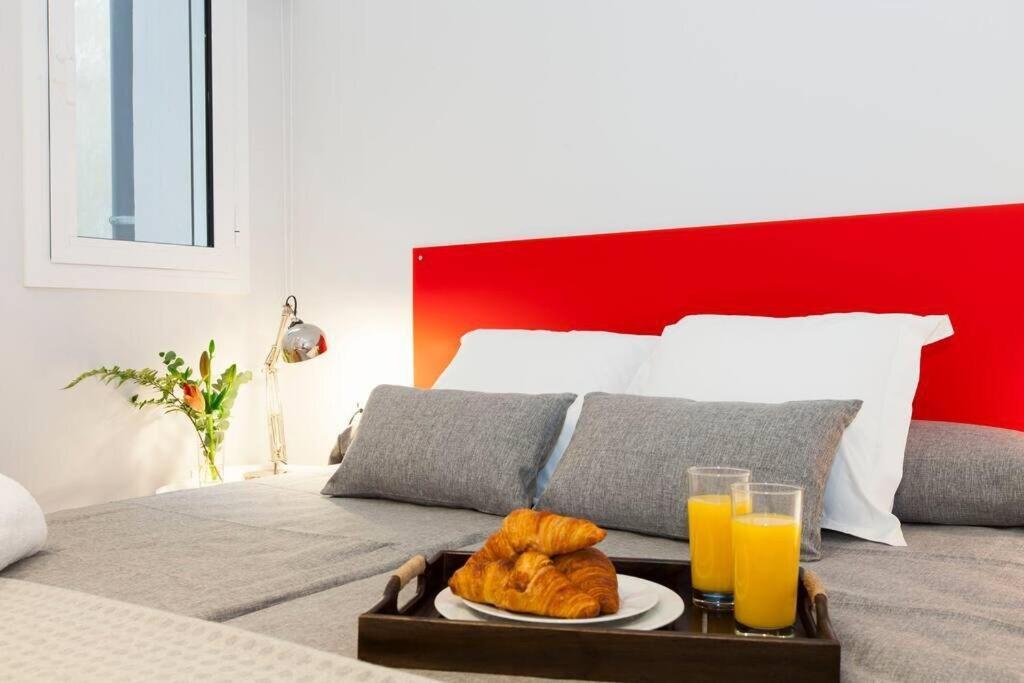Perfectly Located 4Bed 4Bath Apartment In Barcelona 3 1 Экстерьер фото