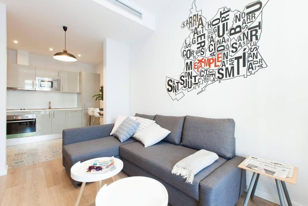 Perfectly Located 4Bed 4Bath Apartment In Barcelona 3 1 Экстерьер фото
